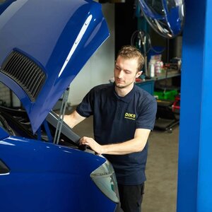 Diks Autoverhuur image 1