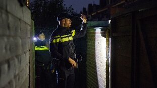 Samen inbrekers pakken