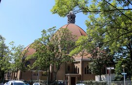 Volle collectebus uit Beverwijkse kerk gestolen: "Breng &#39;m terug, want je krijgt er spijt van"