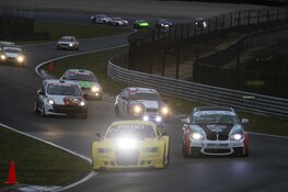 Paul Harkema en Niels Langeveld pakken zege bij Nieuwjaarsrace op Circuit Zandvoort