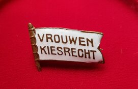 Tentoonstelling 'Stemt Hoopvol', 100 jaar vrouwenkiesrecht in Noord-Holland