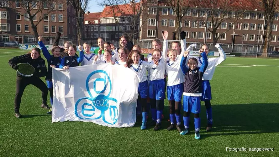 RKVV DEM teams winterkampioen