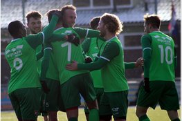 De Kennemers doet goede zaken met winst in Alkmaar