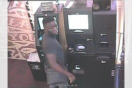 Balk Halfweg Lelystad - Gezocht - Pinnen na oplichting