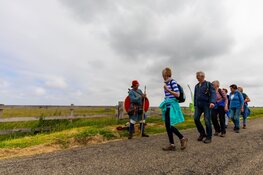 Volop indrukwekkende acts, goed wandelweer en prachtige routes tijdens derde editie Oer-IJ Expeditie