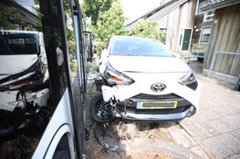 Lijnbus veroorzaakt ravage in Haarlem