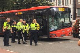 Fietsster aangereden door bus in Haarlem