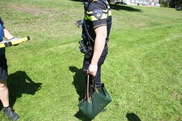 Duikers halen buit van inbrekers boven water in Overveen