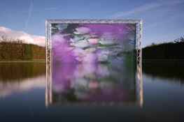 Rondleidingen door een open lucht expositie Wonderland