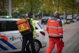Scooterrijder zeer ernstig gewond na val op hoofd in Zandvoort