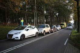Vier auto&#39;s betrokken bij kettingbotsing op N206 in Vogelenzang