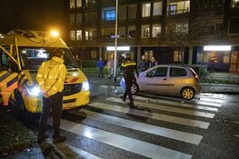 Vrouw gewond na aanrijding op zebrapad in Velserbroek