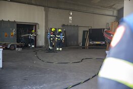 Brand in loods aan de Paul Krugerkade in Haarlem