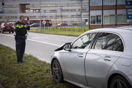 Scooterrijdster gewond bij ongeval op de Rotondeweg in Haarlem