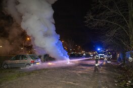 Auto uitgebrand aan de Oudeweg in Haarlem