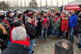 Woedende Etos-medewerkers ballen hun vuist: "We vechten verder"