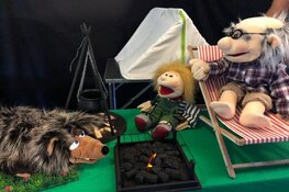 Theatervoorstelling over de wolf op Kinderboerderij De Baak