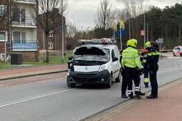 Auto tegen een bestelbus gereden in Zandvoort