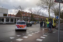 Fietsster gewond na ongeval met auto in Haarlem