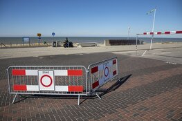 Parkeerterreinen stranden Zandvoort en Bloemendaal afgesloten