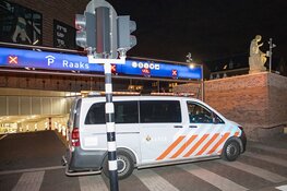 Auto uitgebrand in Raaks parkeergarage
