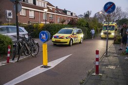 Fietser gewond na botsing tegen paal in Beverwijk