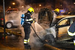 Auto door brand verwoest aan de Spinsteen in Heemskerk
