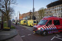 Jongen te water aan de Zijlsingel in Haarlem