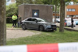 Politie schiet autobanden van vluchtende verdachte lek in Haarlem