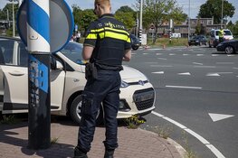 Kleverlaan dicht na ongeval op de Delftlaan