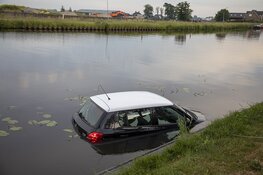 Auto de ringvaart in gereden in Heemstede