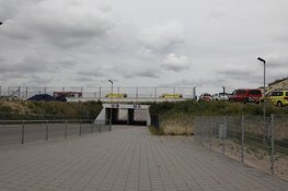 Sportauto crasht en vliegt in brand op Circuit Zandvoort