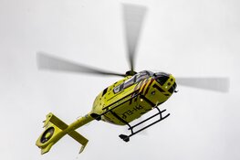 Traumahelikopter landt voor medische noodsituatie in Reinaldapark