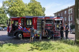 Bankstel muurvast in trappenhuis aan de Planetenlaan