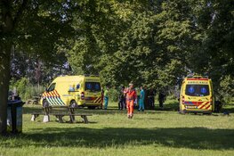 Hulpdiensten groots in actie voor incident met kind bij speelplek in Velsen