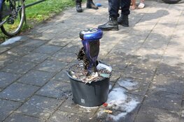 Oxboard vliegt spontaan in de brand bij spelende kinderen