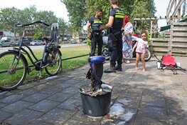 Oxboard vliegt spontaan in de brand bij spelende kinderen