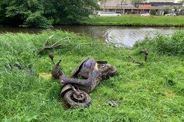Scooter aangetroffen in sloot Haarlem