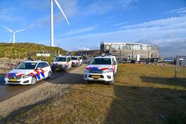 Politie doet onderzoek na aantreffen stoffelijk overschot Noordpier