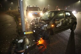 Automobilist vliegt op oudejaarsavond uit de bocht op de Spanjaardslaan