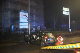Automobilist vliegt op oudejaarsavond uit de bocht op de Spanjaardslaan