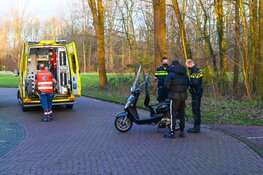 Scooterrijder gewond bij ongeval in Velsen-Noord