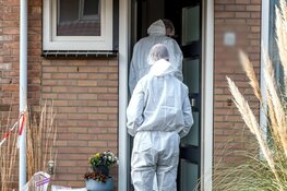 Politie-onderzoek in Castricumse woning na vondst dode, verdachte aangehouden