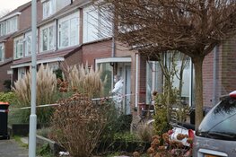 Politie-onderzoek in Castricumse woning na vondst dode, verdachte aangehouden