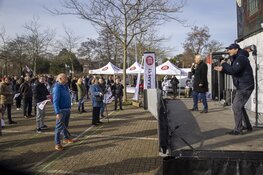 Drukte bij Forum van Democratie manifestatie in Haarlem