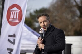 Drukte bij Forum van Democratie manifestatie in Haarlem