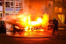 Meerdere auto’s in brand op de Olieslagerslaan in Beverwijk