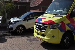 Automobiliste verliest controle over auto: meerdere auto's aangereden