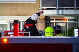 Gevaar na stormschade aan appartementencomplex Kees Delfsweg Beverwijk