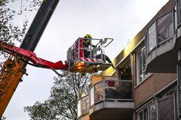 Gevaar na stormschade aan appartementencomplex Kees Delfsweg Beverwijk
